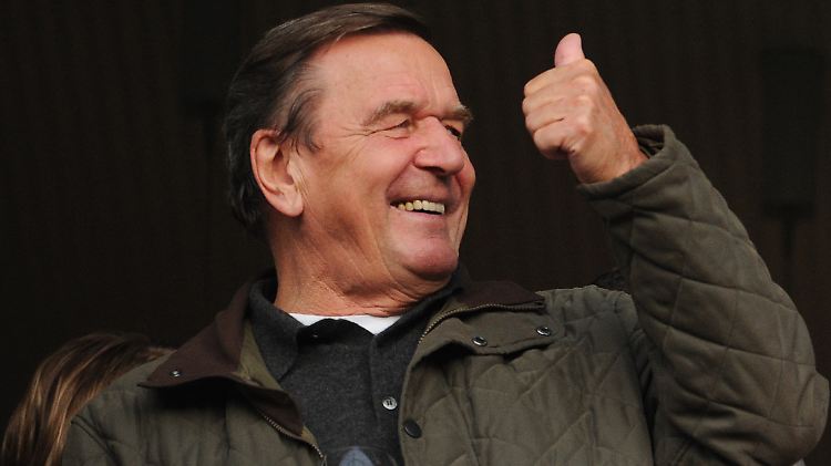 Altkanzler in der Kritik: Gerhard Schröder kann die Aufregung nicht verstehen.