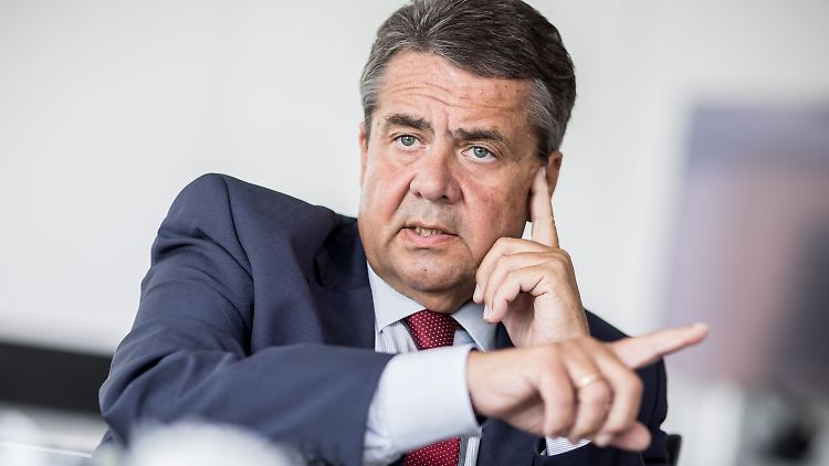 Sigmar Gabriel sieht in der Trump-Politik eine Gefahr für deutsche Unternehmen. 
