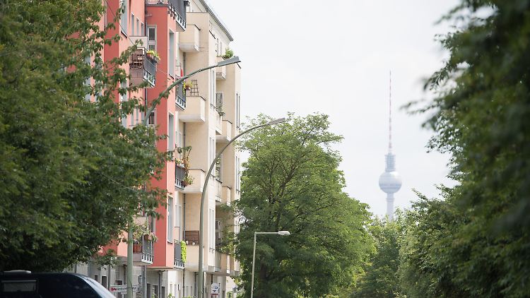 In Städten mit mehr als 500.000 Einwohnern, wie Berlin, stieg die Miete um fast 6 Prozent.