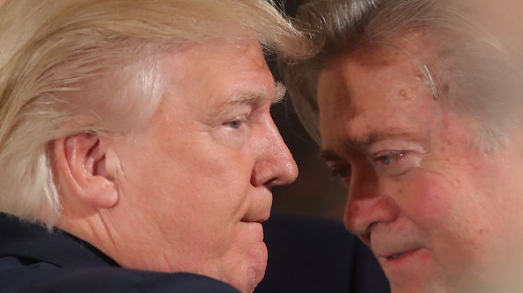 Mit einem offen rassistischen Kurs machte Bannon Trump zum US-Präsidenten. 