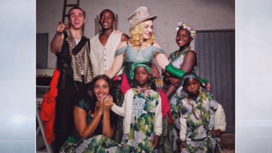 madonna.JPG