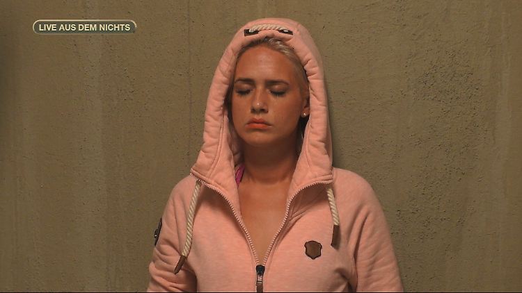 Sarah Knappik fliegt achtkantig raus.