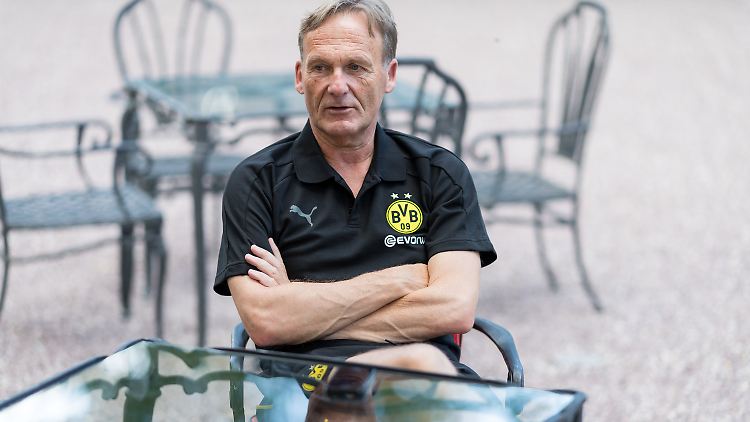 Hans-Joachim Watzke sieht eine Mitschuld des FC Barcelona am Trainingsstreik von Ousmane Dembélé.