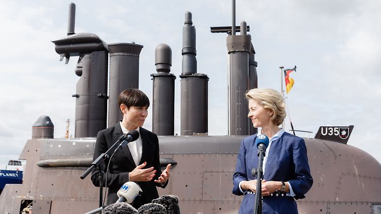 "Norwegen ist für uns der absolute Wunschpartner": Bundesverteidigungsministerin Ursula von der Leyen (r.) mit ihrer norwegische Amtskollegin Ine Marie Eriksen Soereide in Eckernförde.