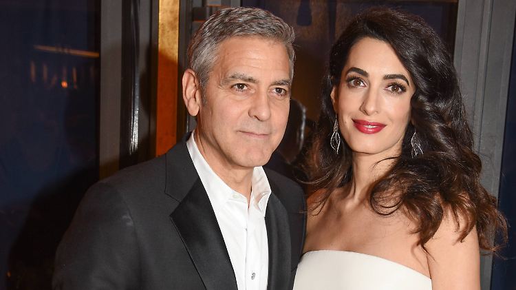 Über diie Stiftung von George und Amal Cloney spendet das Paar für eine Bürgerrechtsorganisation.