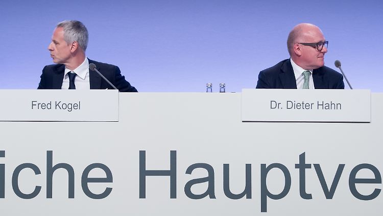 Hahn und Kogel, Verfechter der Neuausrichtung, räumen ihre Posten.