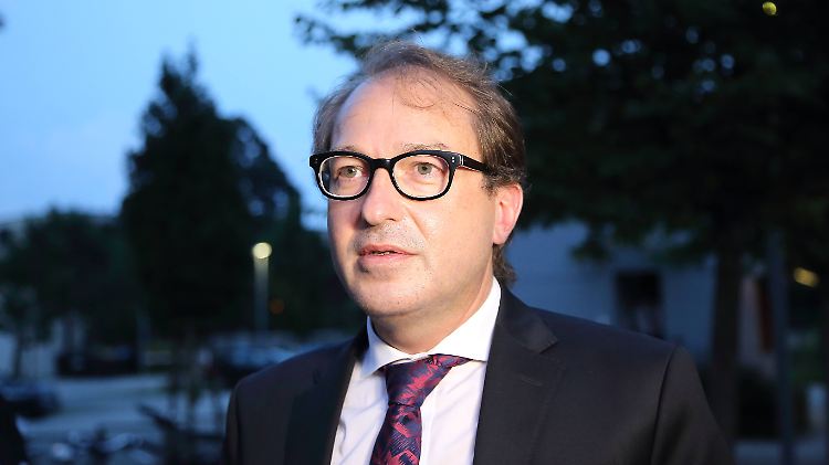 Unter Beschuss: Alexander Dobrindt.