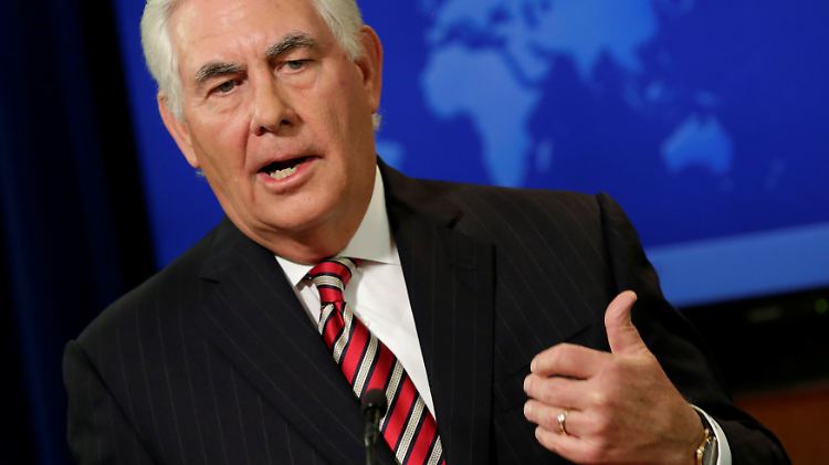 Tillerson äußert sich äußerst zurückhaltend zu Trumps Reaktion auf die Vorfälle in Charlottesville.