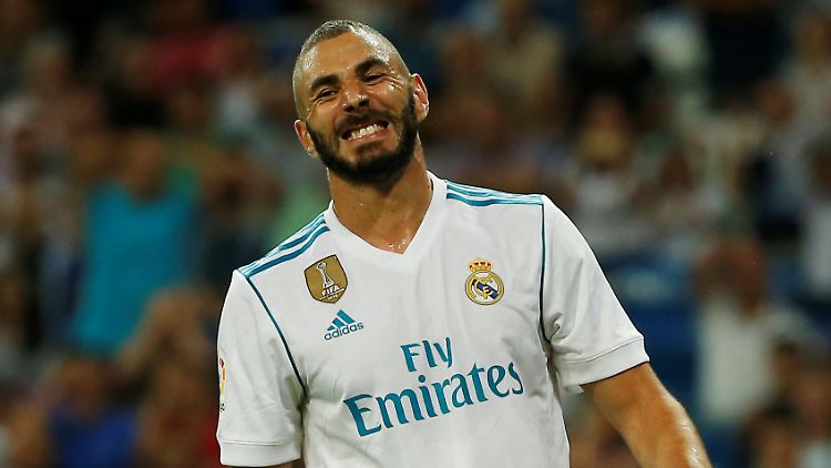 Real-Stürmer Karim Benzema hadert mit seiner Chancenauswertung.