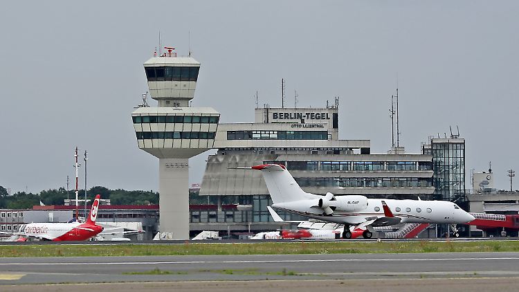 Funktionsfähiger Flughafen in stadtnaher Lage: Befürworter einer Weiternutzung wollen die Vorteile des Airports erhalten.