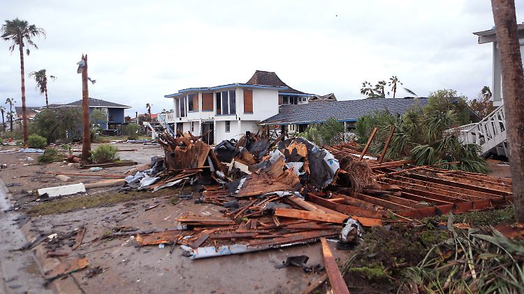 Tausende zerstörte Häuser: Tropensturm "Harvey" hat Schäden in Milliardenhöhe angerichtet.