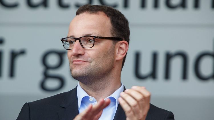Applaus für Merkel beim Wahlkampf in Münster.