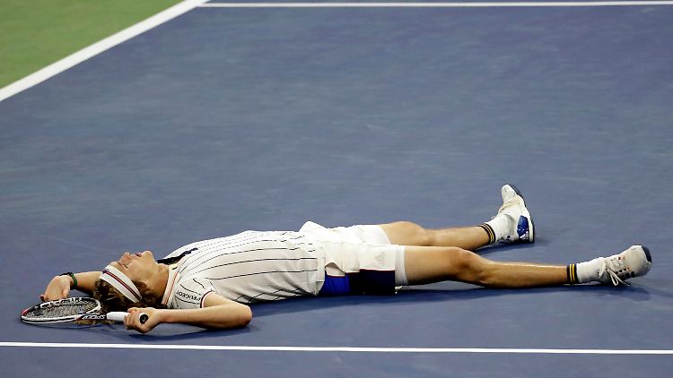 Alexander Zverev setzt seine katastrophale Grand-Slam-Bilanz fort.