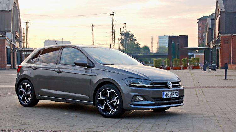 Der neue VW Polo ist mit 4,05 Metern Länge dicht auf den großen Bruder Golf aufgerückt.