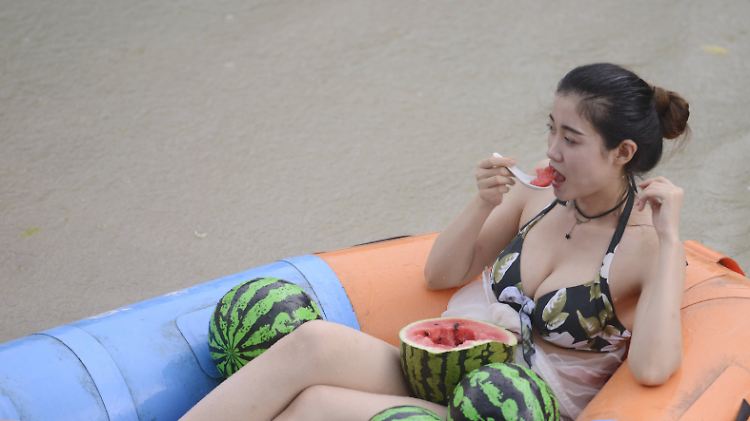 Manche könnten in reifen Wassermelonen baden.