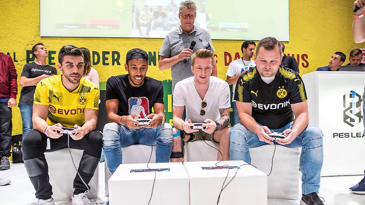 Der BVB hat keine E-Sport-Abteilung, seine Kicker Aubameyang und Reus daddeln dennoch gerne.