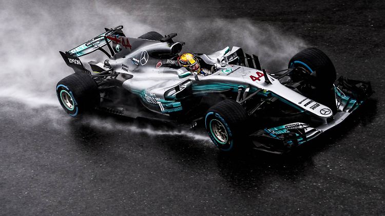 Überragendes Qualifying im Regen: Lewis Hamilton startet in Monza von der Pole.