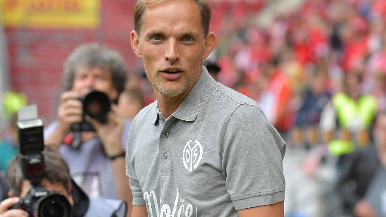 Tuchel bleibt mit seiner Familie vorerst in Dortmund - und genießt die Pause vom Fußball.