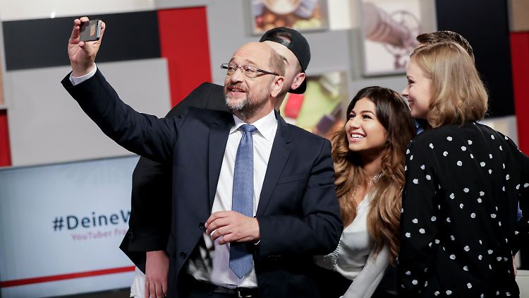 Nach dem Interview ist es Zeit für ein Selfie.