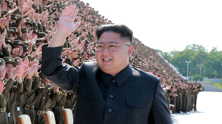 Kim - umjubelt von seinen Untertanen: So sieht man den Diktator zuletzt kaum mehr.
