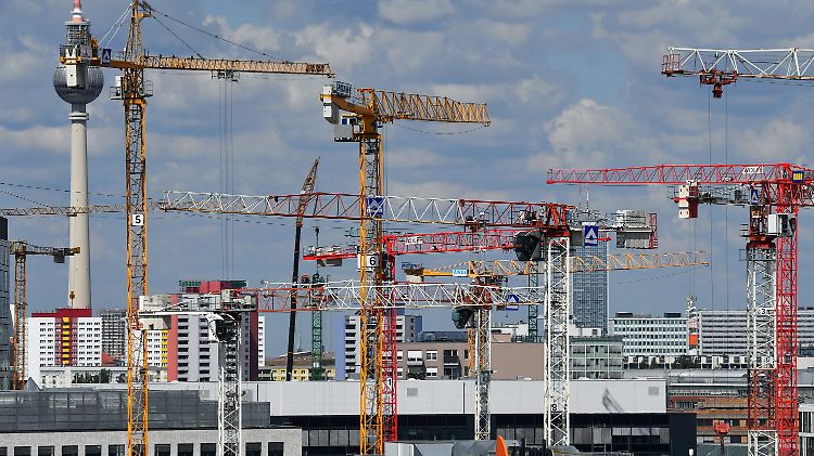 Rege Bautätigkeit in Berlin.