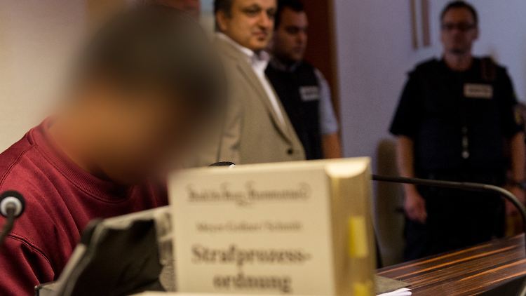 Identität und Alter von Hussein K. sind noch immer unklar.