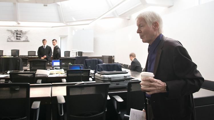 Scharfe Kritik an Anton Schleckers Führungsstil.