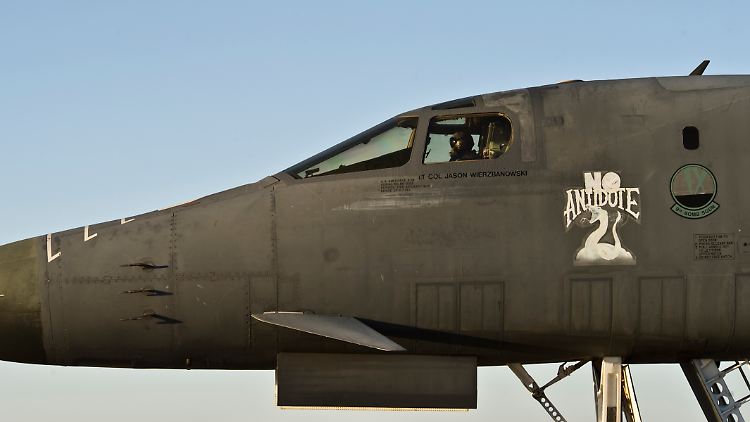 Überschallschnell und bis zu 216 Tonnen schwer: Eine Maschine vom Typ B-1B "Lancer".