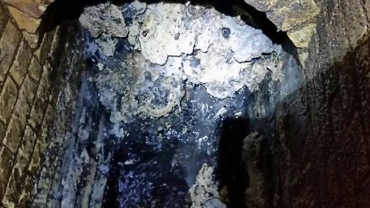Im Londoner Stadtmuseum sind Reste jenes legendären Fettklopses zu sehen, der 2017 in der Kanalisation entdeckt wurde. 