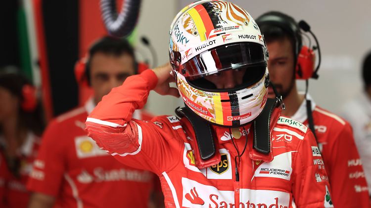 Sebastian Vettel behielt im Singapur-Qualifying die Nerven. Lohn war die immens wichtige Pole beim Stadtrennen.