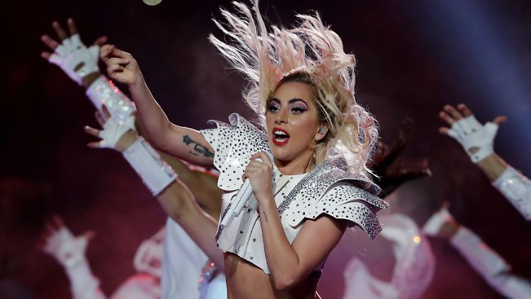 Lady Gaga kann im Moment nicht auftreten.