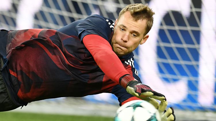Manuel Neuer war nach seinem Fußbruch gerade erst wieder auf die Beine gekommen.