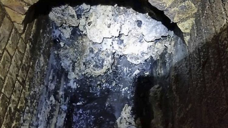Der berühmteste aller Kanalisations-Fettberge befand sich in oder besser gesagt unter London. Er wurde 2017 entdeckt.