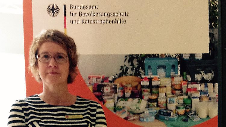 Ursula Fuchs ist Leiterin des Referats Information der Bevölkerung, Selbstschutz und Selbsthilfe beim Bundesministerium für Bevölkerungsschutz und Katastrophenhilfe.