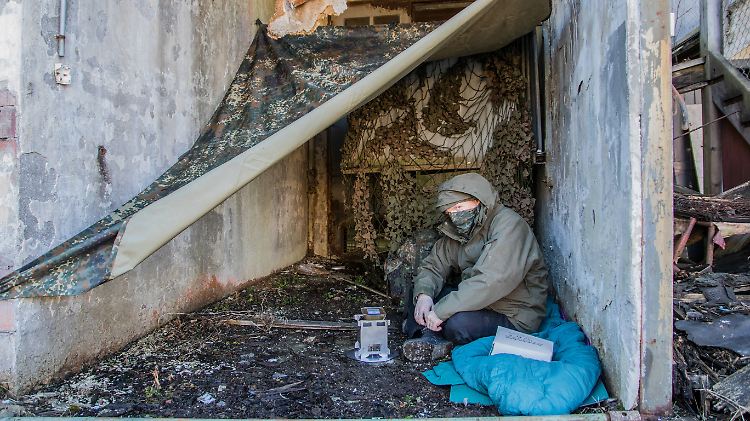 Sogenannte "Prepper" trainieren den Ernstfall und haben ihren Notfallvorrat immer griffbereit.