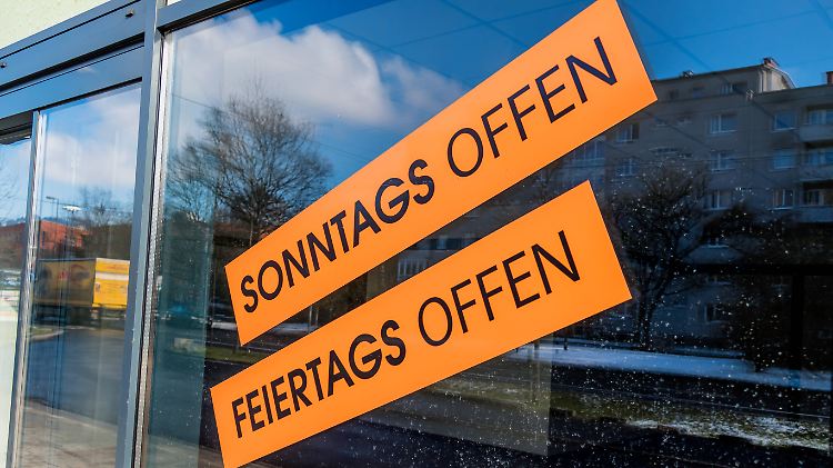 Von Sonn- und Feiertagsarbeit betroffen waren zuletzt 6,1 Millionen Deutsche.