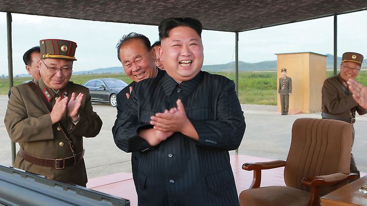 Nach den neuesten Raketentests verschärft die UN die Sanktionen gegen Nordkorea - Öl erhält Pjöngjang dennoch.