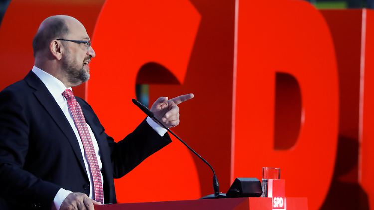 Martin Schulz kämpft und kämpft, die Umfrageergebnisse der SPD bleiben dennoch schlecht.