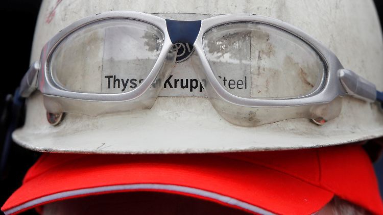 Bei Thyssenkrupp regt sich heftiger Widerstand gegen die Stahlfusion.