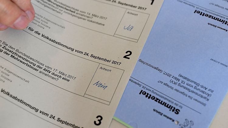Die Mehrheit der Schweizer stimmte mit "Nein" - die Reform der Altersvorsorge ist damit vom Tisch.
