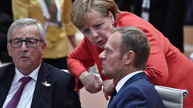 Angela Merkel ist ein geschätztes Mitglied der EU-Politikerriege - doch aus der Bundestagswahl geht sie leicht gerupft hervor.