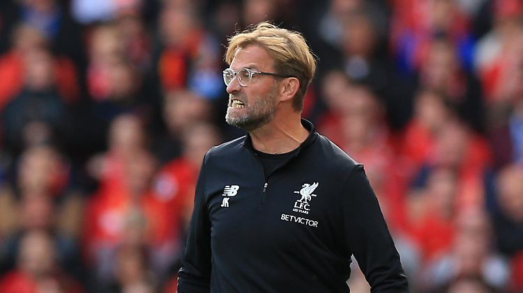 Eine bekannte Klopp-Mimik: Zähnefletschen. Emotional-aggressiv zeigt sich der Trainer der Reds bei Siegen und Misserfolgen.