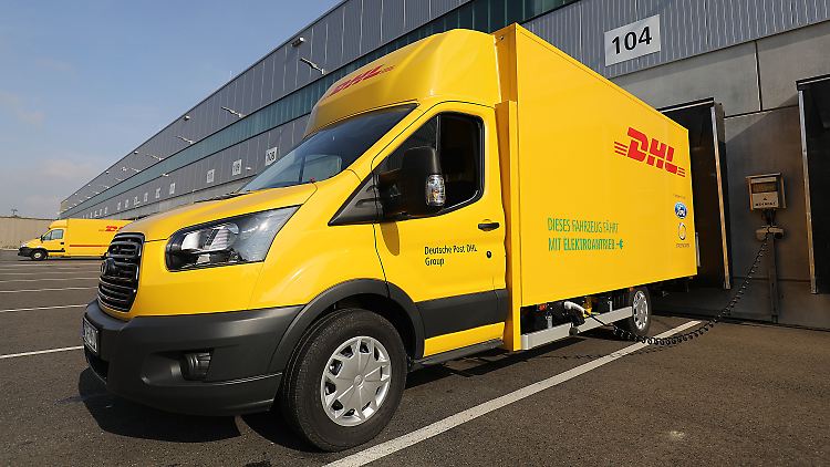 Planbare Einsätze auf der Kurz- und Mittelstrecke: Reichweite und Ladezeiten von E-Autos sind für die Post kein Problem.