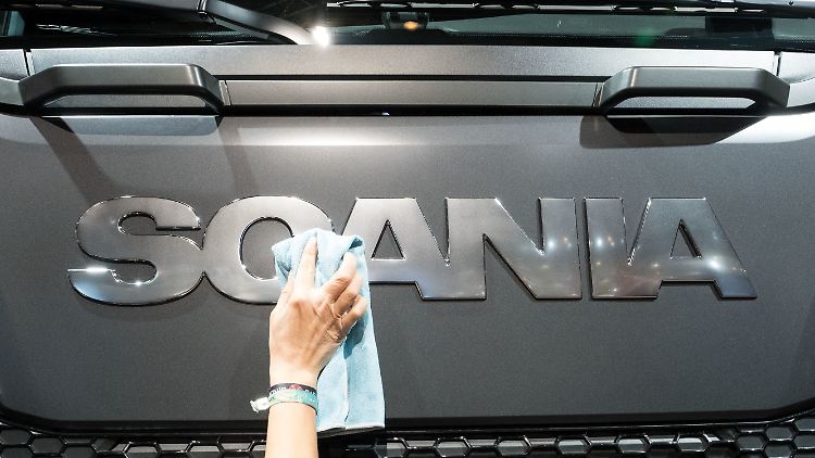Scania glänzt etwas stumpf derzeit.