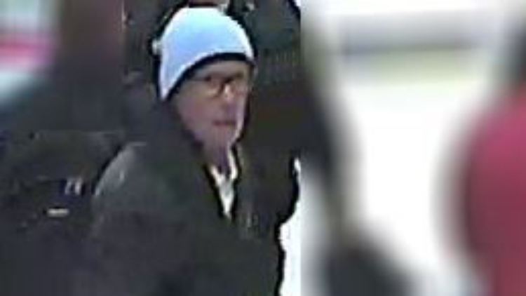 Mit diesem Fahndungsbild sucht die Polizei nach dem Erpresser.