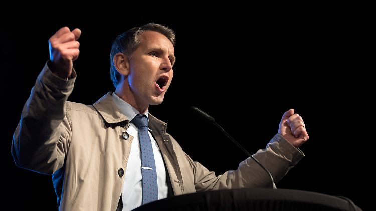 Björn Höcke sitzt seit dem Austritt Petrys wieder fester im Sattel bei der AfD.