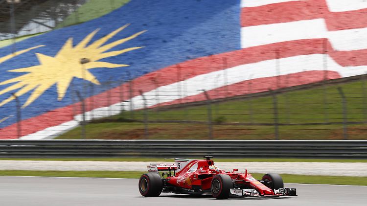 Beim Großen Preis von Malaysia herrscht auch abseits der Strecke Aufregung - eine Personalie beim Weltverband beunruhigt die Rennställe.