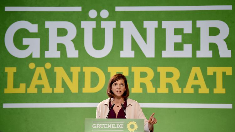 Für "ökologischen Fortschritt" in die Regierung: Die Fraktionsvorsitzende im Bundestag von Bündnis 90/Die Grünen, Katrin-Göring-Eckardt beim Kleinen Parteitag in Berlin.