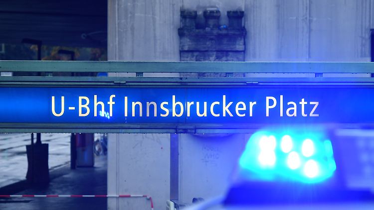 Stundenlang war der Nahverkehr im Berliner Westen wegen des Bombenfundes eingeschränkt.