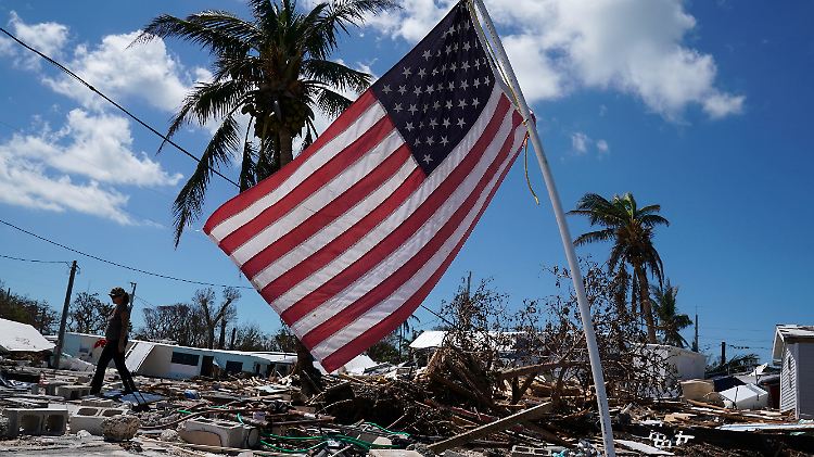 Die Hurrikanserie hinterlässt schwere Sturmschäden in Texas und Florida sowie im US-Außengebiet Puerto Rico.